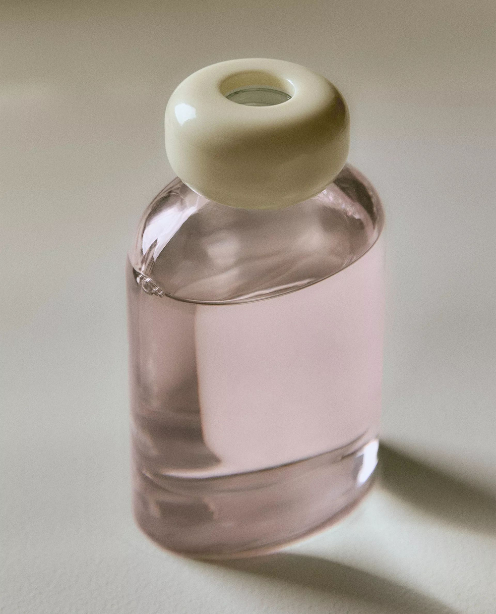 Zara Home - Освежитель воздуха mikado musky lily, 120 мл