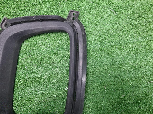 Накладка ПТФ левая KIA Sorento 2 XM (2012-2021)