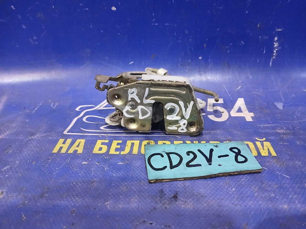 Замок двери задней левой MITSUBISHI LIBERO 2001