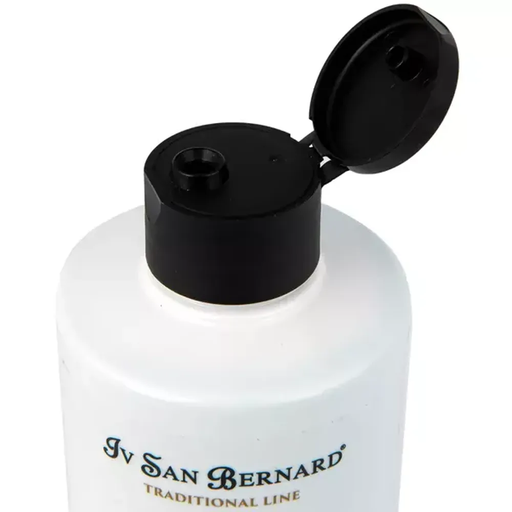 Шампунь Iv San Bernard Traditional Line Cristal Clean для устранения желтизны шерсти Шампунь Iv San Bernard Traditional Line Cristal Clean для устранения желтизны шерсти