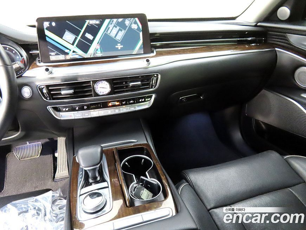 Kia The K9 (Quoris/K900) 3.8 GDI AWD (09.2019)
