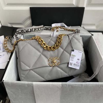 Chanel 19 Large 30 cm