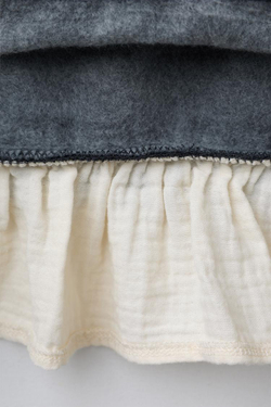 ZARA КОМБИНИРОВАННАЯ ТОЛСТОВКА С ЦВЕТОЧНОЙ АППЛИКАЦИЕЙ, ТЕМНЫЙ АНТРАЦИТ