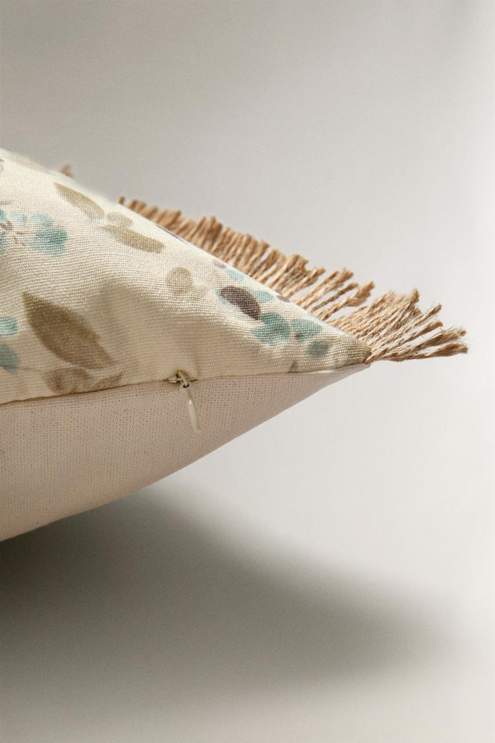 ZARA HOME ЧЕХОЛ ДЛЯ ДЕКОРАТИВНОЙ ПОДУШКИ С БАХРОМОЙ, РАЗНОЦВЕТНЫЙ