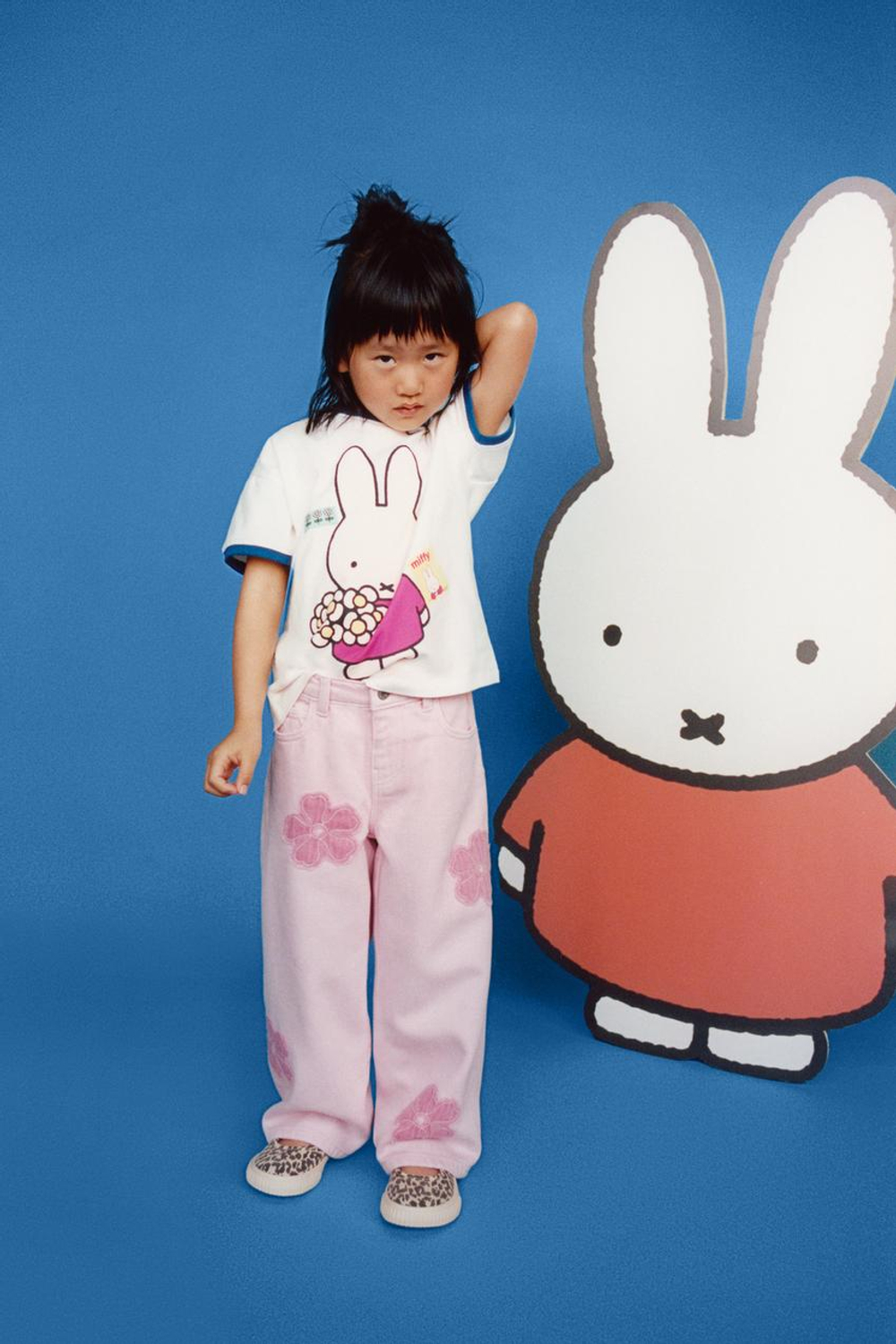 ZARA ФУТБОЛКА С КОНТРАСТНЫМИ ДЕТАЛЯМИ И ПРИНТОМ MIFFY™ MERCIS BV ©, БЕЛЫЙ