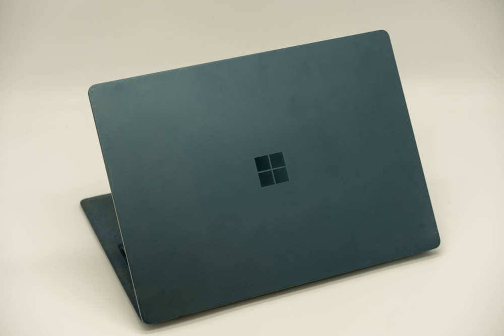 Ноутбук Microsoft Surface Laptop 2 ( i7-8650U ) Blue