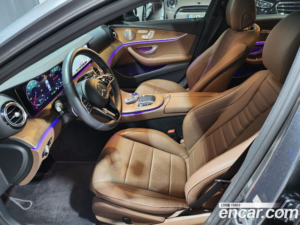 Mercedes-Benz E-Class W213 E300e 4MATIC Exclusive (01.2021)