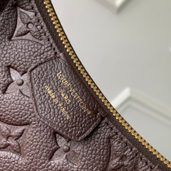 Louis Vuitton Easy Pouch On Strap