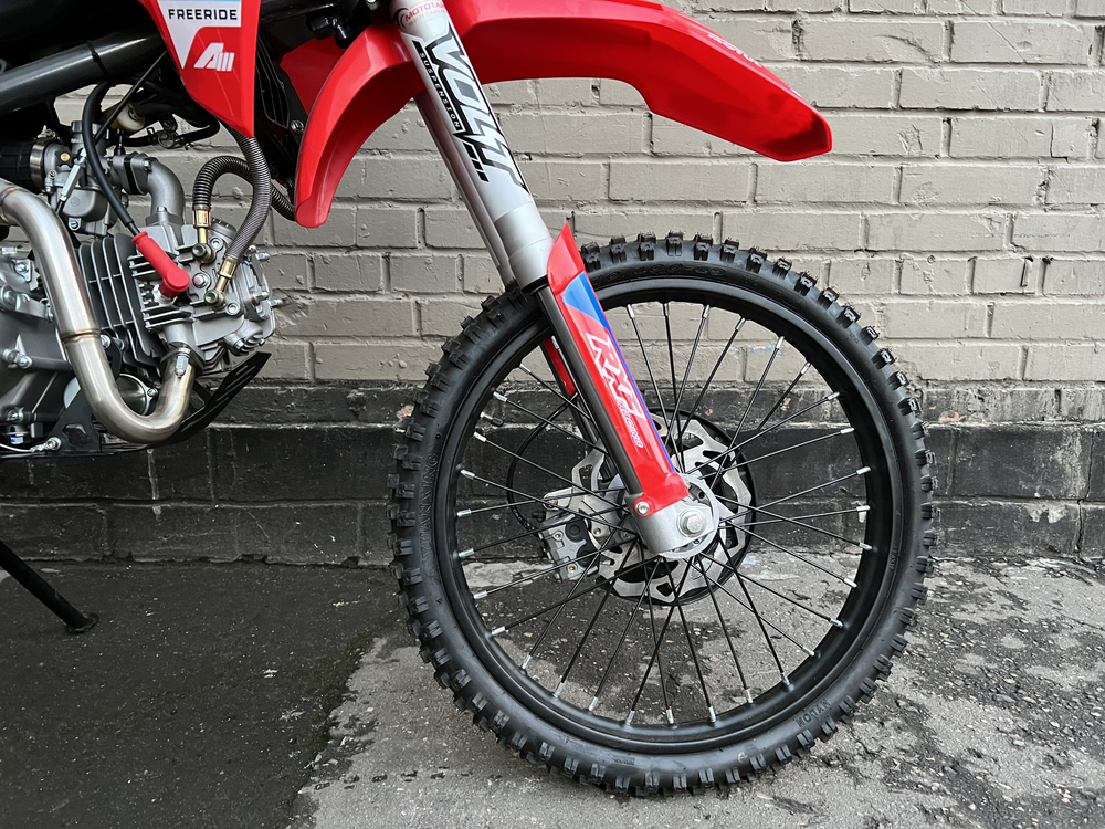 Питбайк Apollo RXF FREERIDE 150X-LE 17х14 Красный