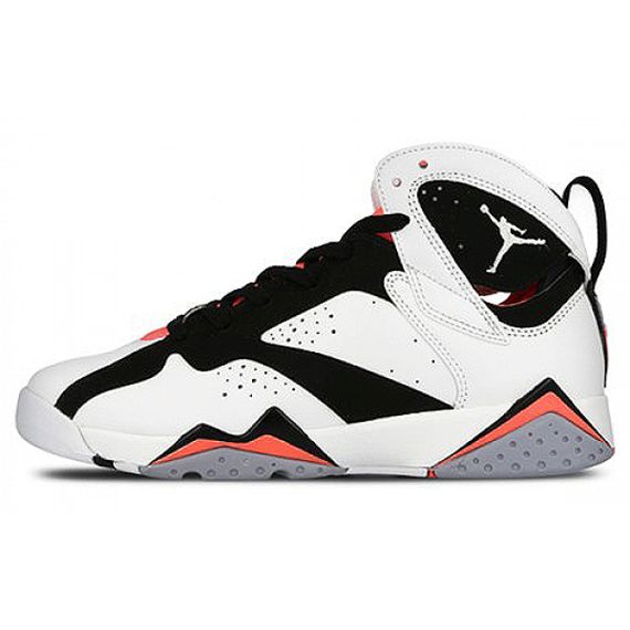 Air Jordan 7 Retro Hot Lava