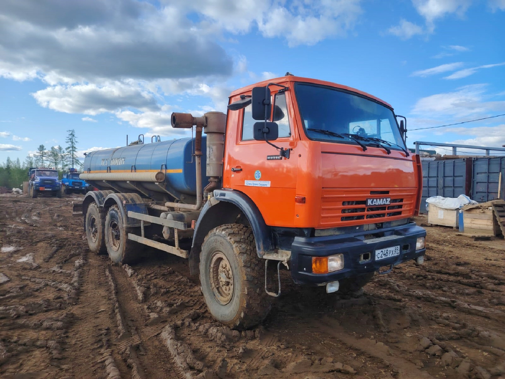НПО Трансмастер 4671* на шасси КамАЗ 43118 6x6 Автоцистерна пищевая 4671М2-20 (Дизельный, 11,8 л, 30