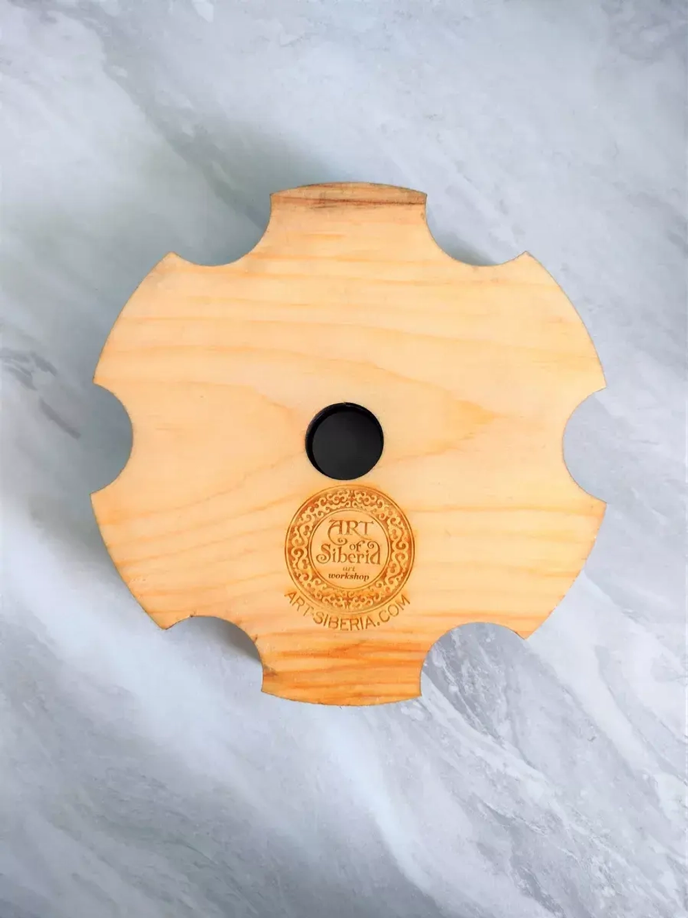 Деревянная шотница из кедра с 6 стопками.