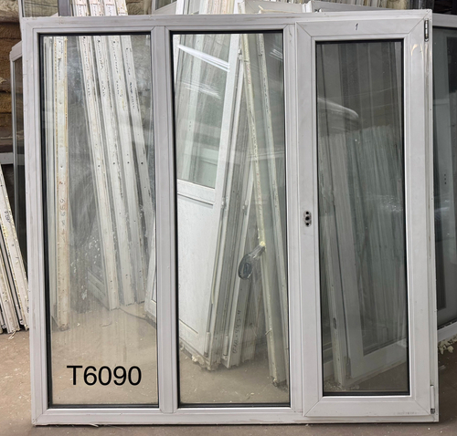 Окно Пластиковое Б/У 1610(в) х 1600(ш)