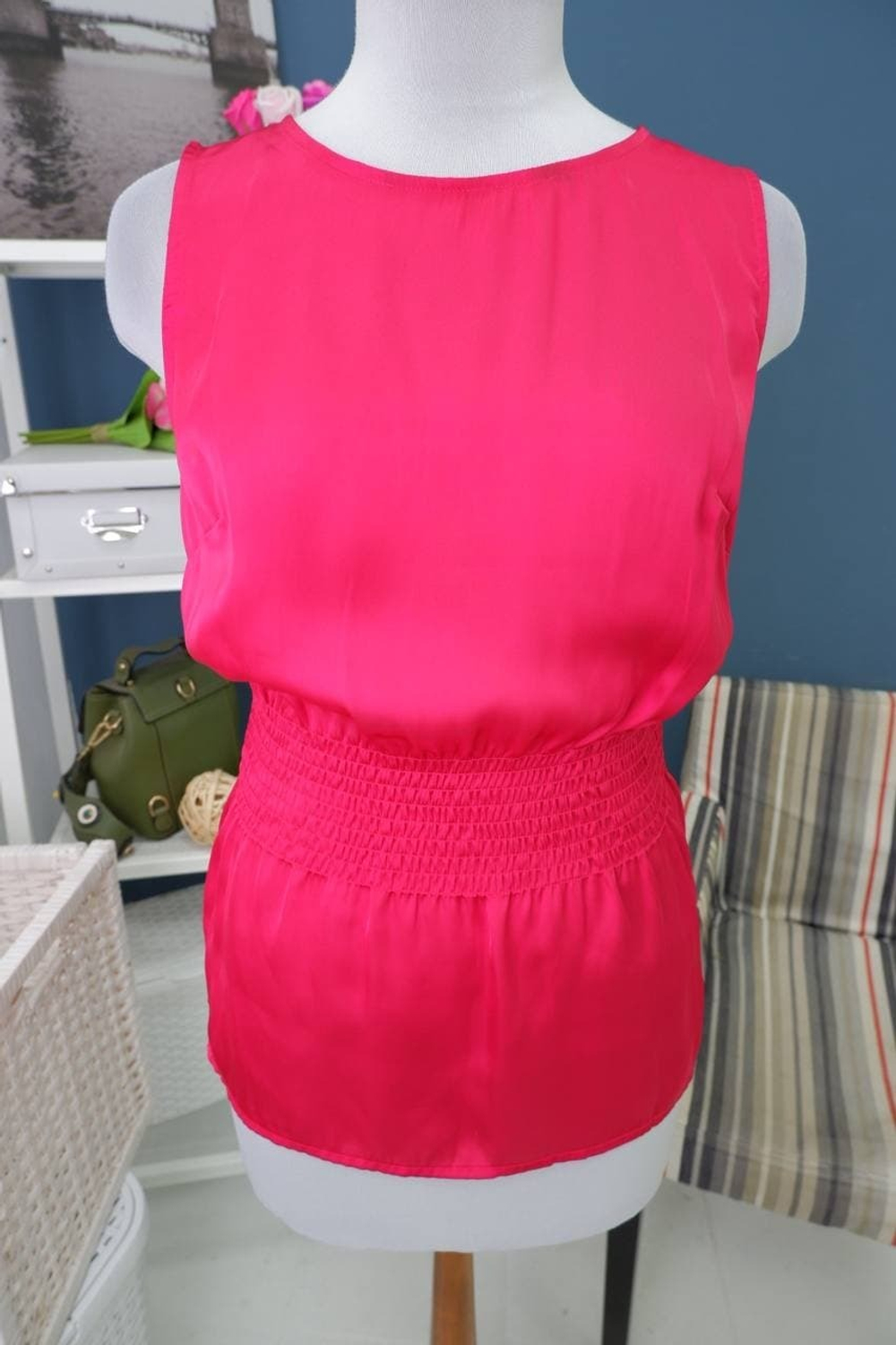 Топ O'stin атласный 46 размер