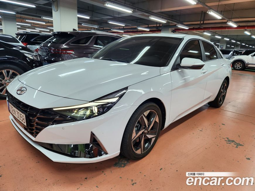 Hyundai Avante (CN7) 1.6 (10.2021)