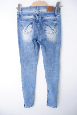 Джинсы Gloria Jeans с молниями 42 размер