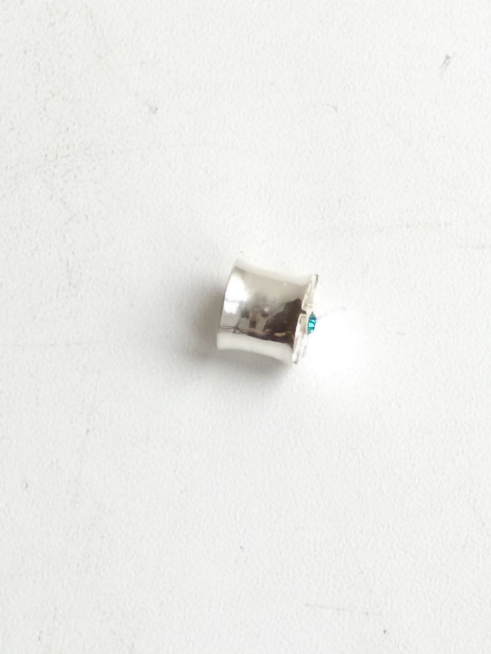 Плага для уха серебряная "Звездочка с зеленым камнем", D 10,8мм