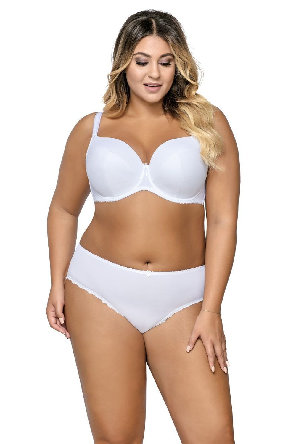 Элегантный бюстгальтер plus size с уплотненными чашками из нежной микрофибры (Размер: 95F) (Цвет: бежевый)