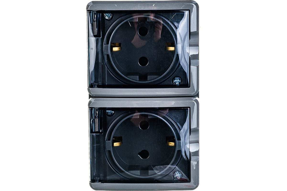 Розетка 2-местная накладная IP54, шторки, 16A-250В, серый Эксперт ЭРА