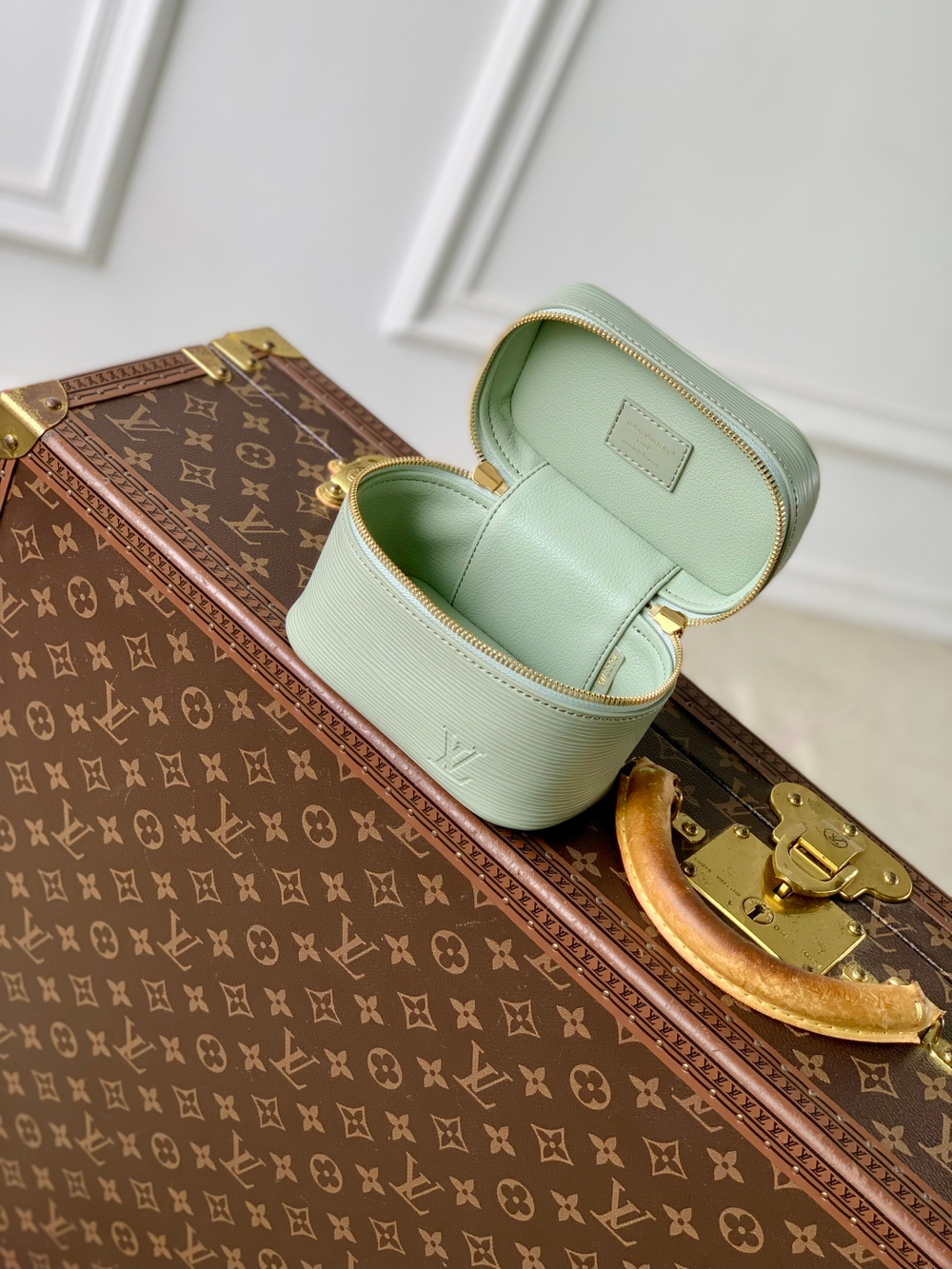 Louis Vuitton Nice Nano