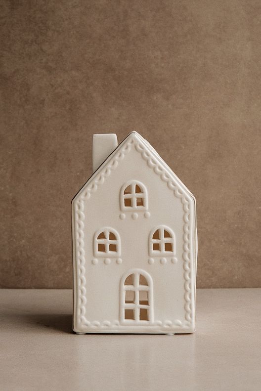 Подсвечник декоративный Trige из коллекции New Year Essential, 19 см / Tkano