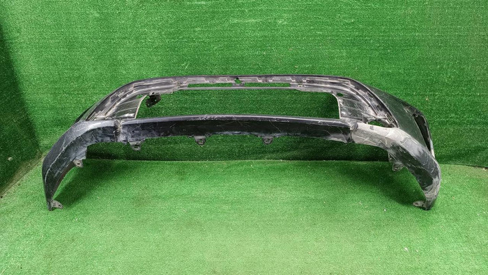 Бампер передний Toyota Camry xv50 (2014-2018)