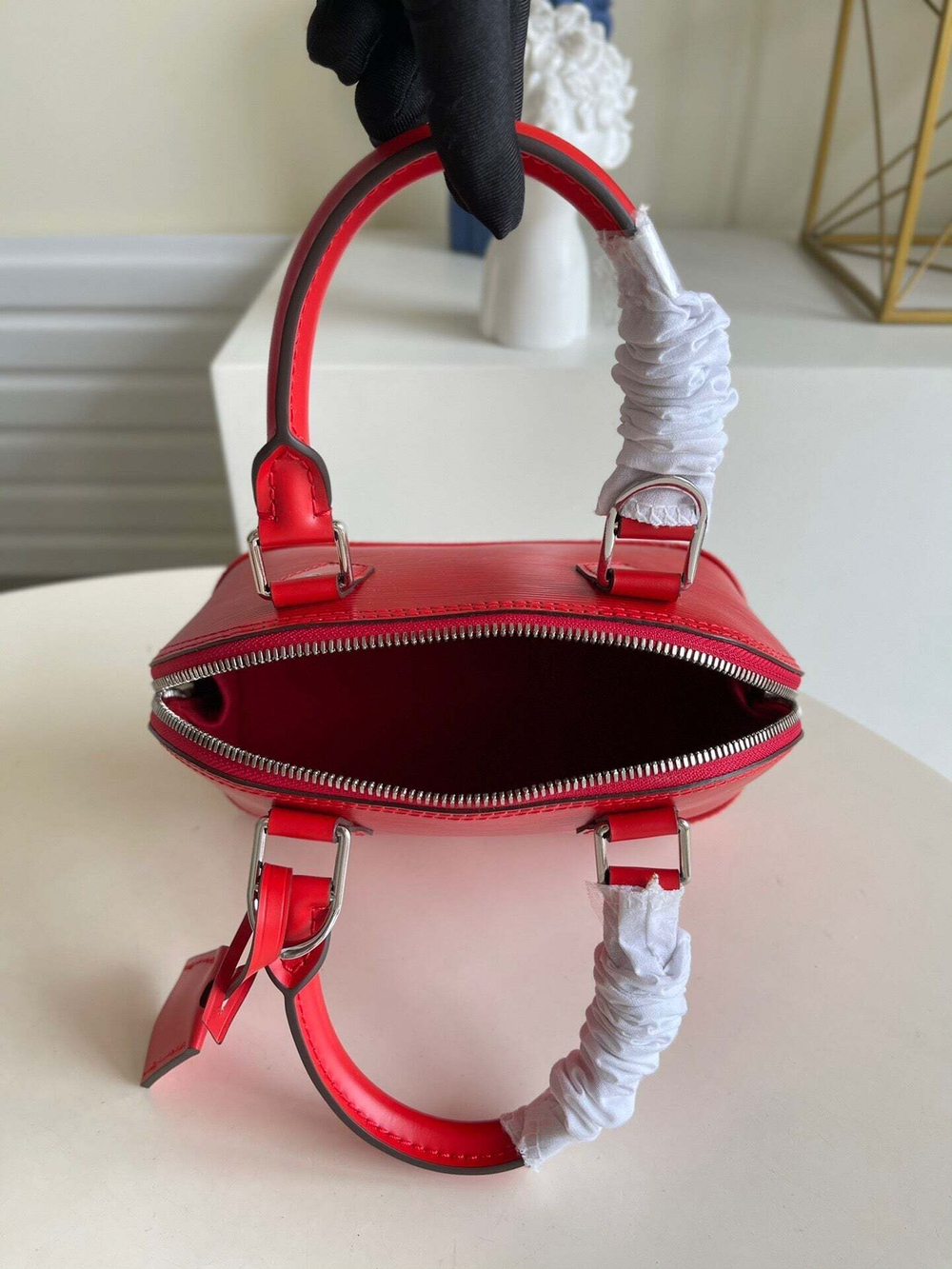 Louis Vuitton Alma BB
