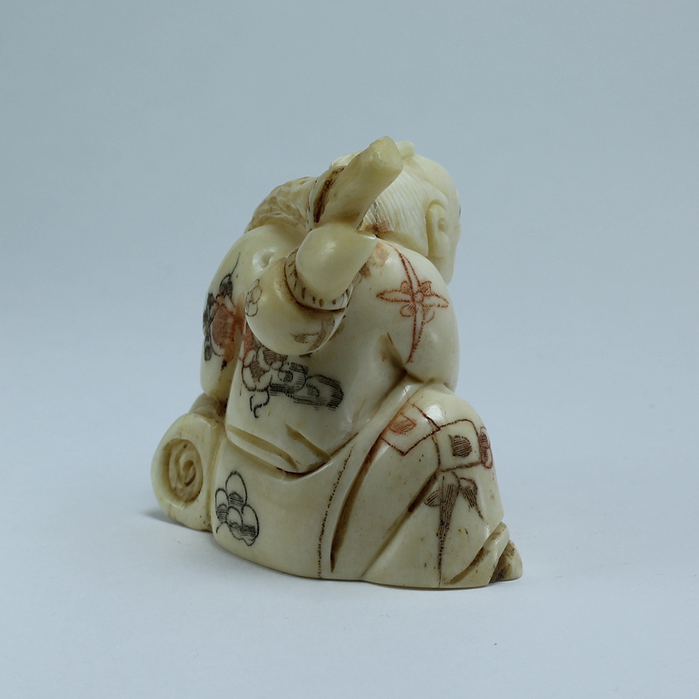 Эксклюзивная нэцкэ Монах с тыквой горлянкой