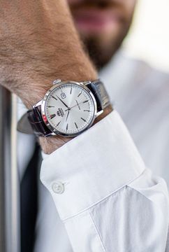 Мужские часы Orient RA-AC0F07S10B