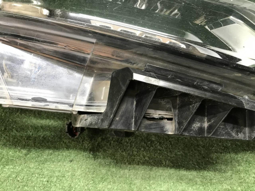 Битая Фара правая Nissan Qashqai 2 j11 (17-23) LED