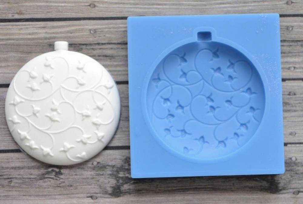 Молд новогодний "Ёлочный шар" 5*5см