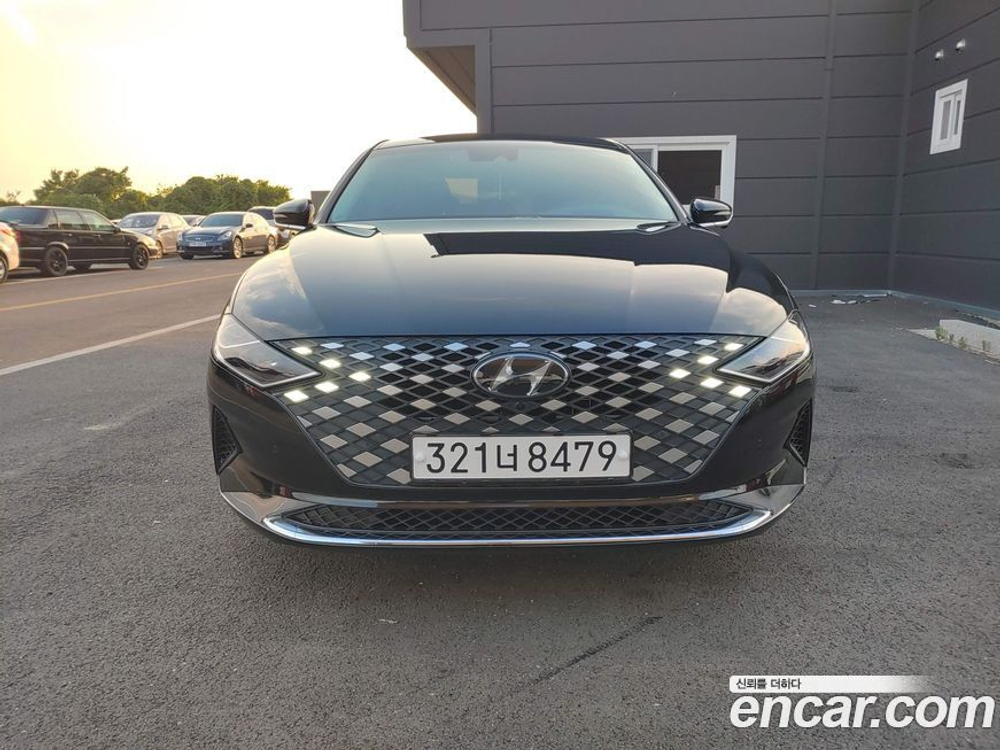 Hyundai The New Grandeur (Azera) IG 2.5 (05.2022)