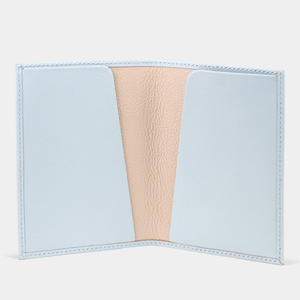 Кожаная обложка для паспорта, коза голубого цвета