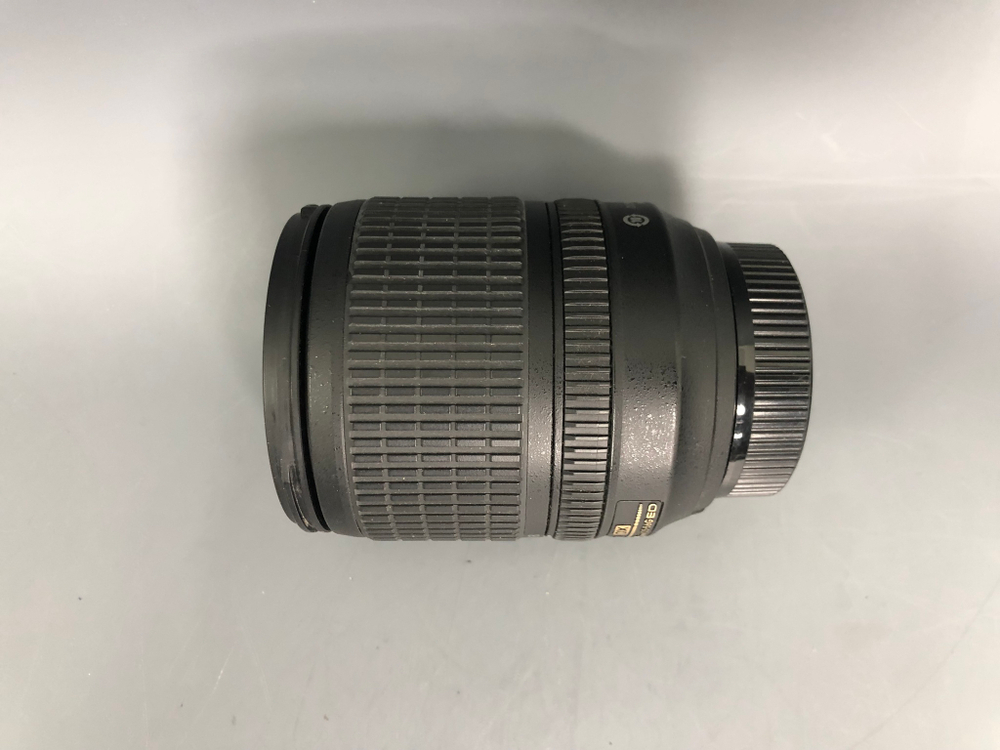 Nikon 18-105mm 3.5-5.6G AF-S ED DX VR Nikkor