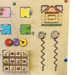 Развивающая панель "Игрушка" с электрикой