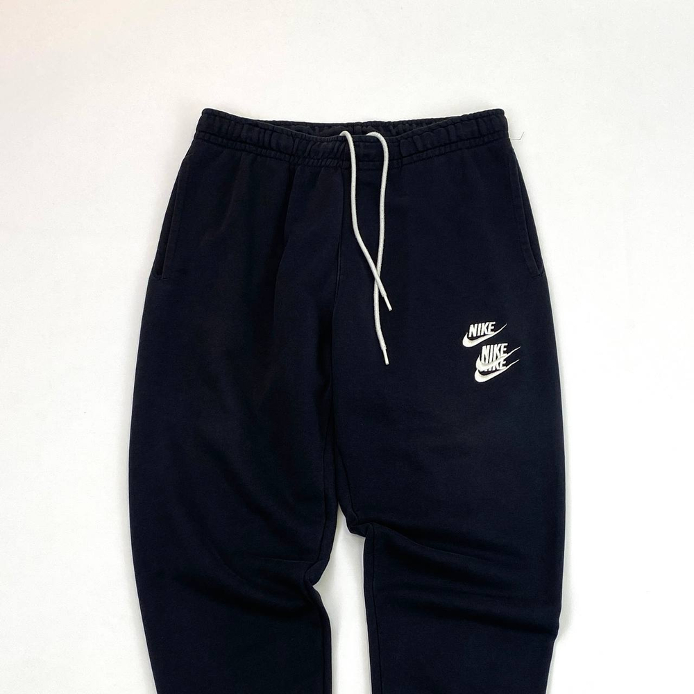Брюки Nike Swoosh
