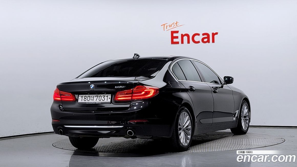 BMW 5 Series (G30) 530i Luxury Plus (08.2020)