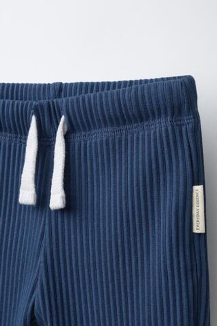 ZARA ОДНОТОННЫЕ ЛЕГИНСЫ С НАШИВКОЙ, ЯРКО-СИНИЙ