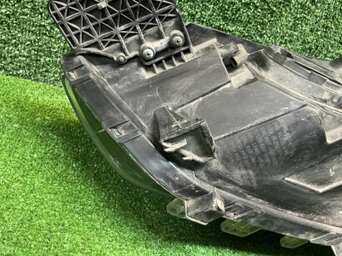 Фара правая Hyundai Creta 1 (2020-2021) галоген