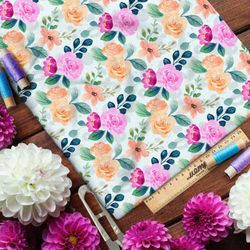 Ткань оксфорд 600 мелкие пастельные розы и листва