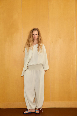 ZARA БРЮКИ С ЭЛАСТИЧНЫМ ПОЯСОМ, БЕЖЕВЫЙ