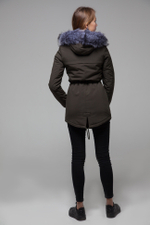 Куртка парка с меховым капюшоном магазин