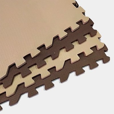 Мягкий пол 4 плитки 600x600x20 мм 40 шор