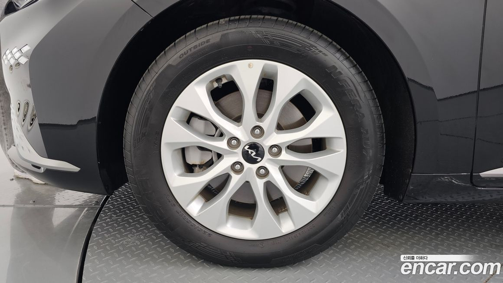 Kia K8 2.5 Бензин 2WD (04.2023)