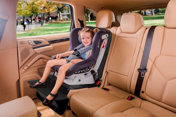 Защитная накладка для автомобильного сиденья с подножкой Osann FeetUp