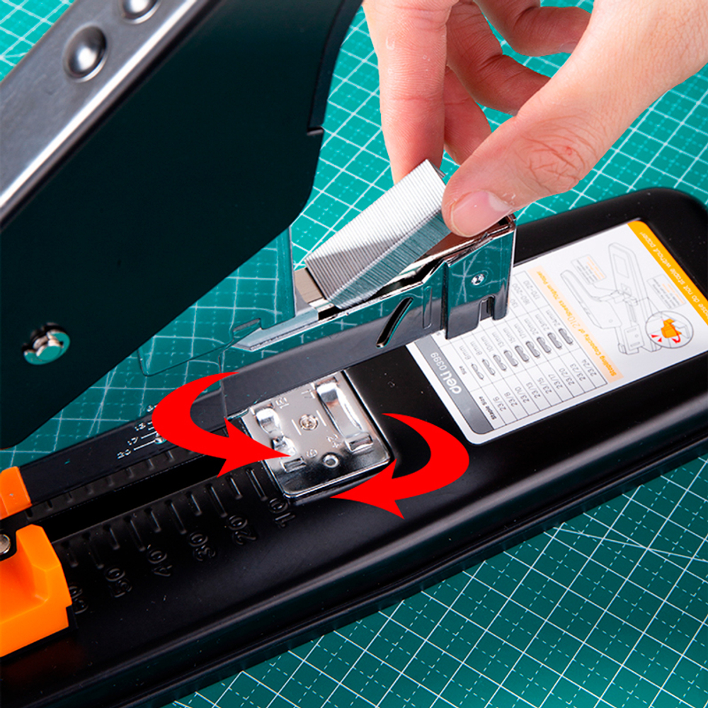 Степлер мощный DELI до 210 листов (скобы №23/6 - 23/25  ) ассорти