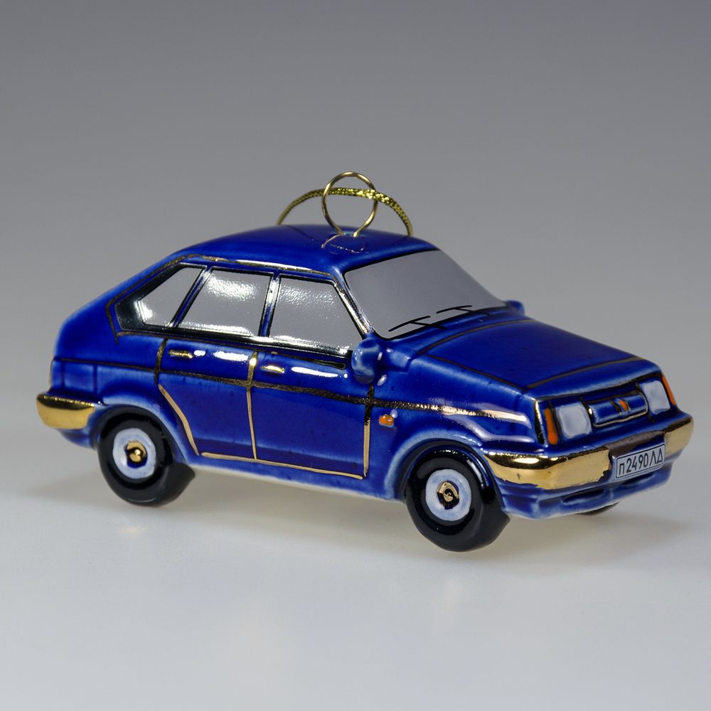 Фарфоровая ёлочная игрушка Девятка