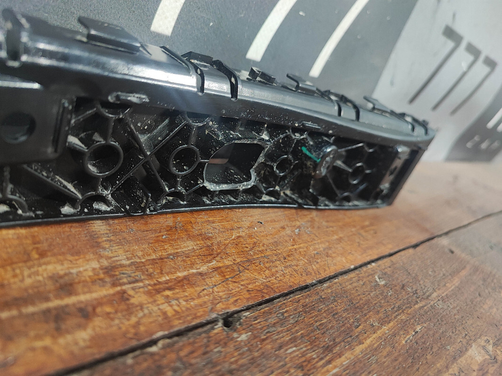 Кронштейн заднего бампера правый Haval Jolion 21-нв Б/У Оригинал 2804103XST01A