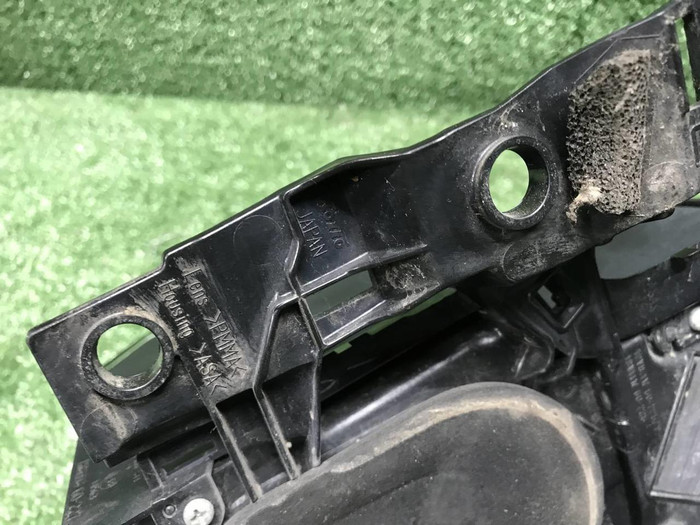 Фонарь Комплект фонарей Lexus LX 3 (2015-2023)