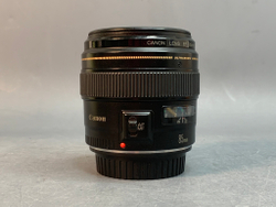 Canon EF 85mm 1.8 USM царапины на передней линзе